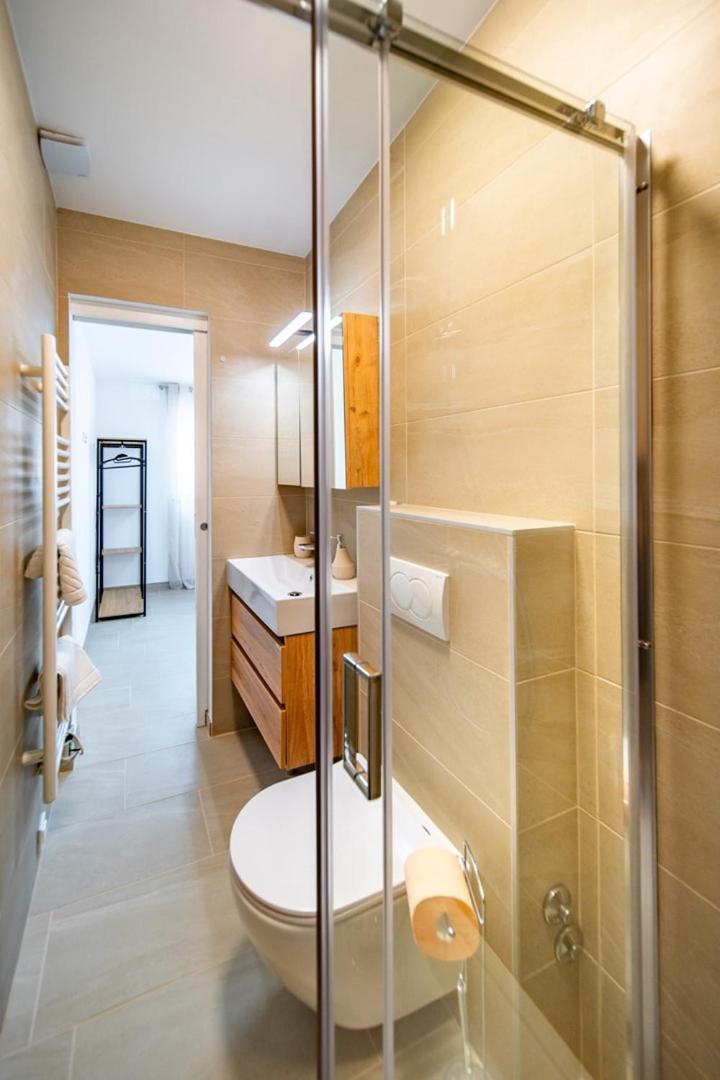 Arti Holiday Homes Banjol Екстер'єр фото