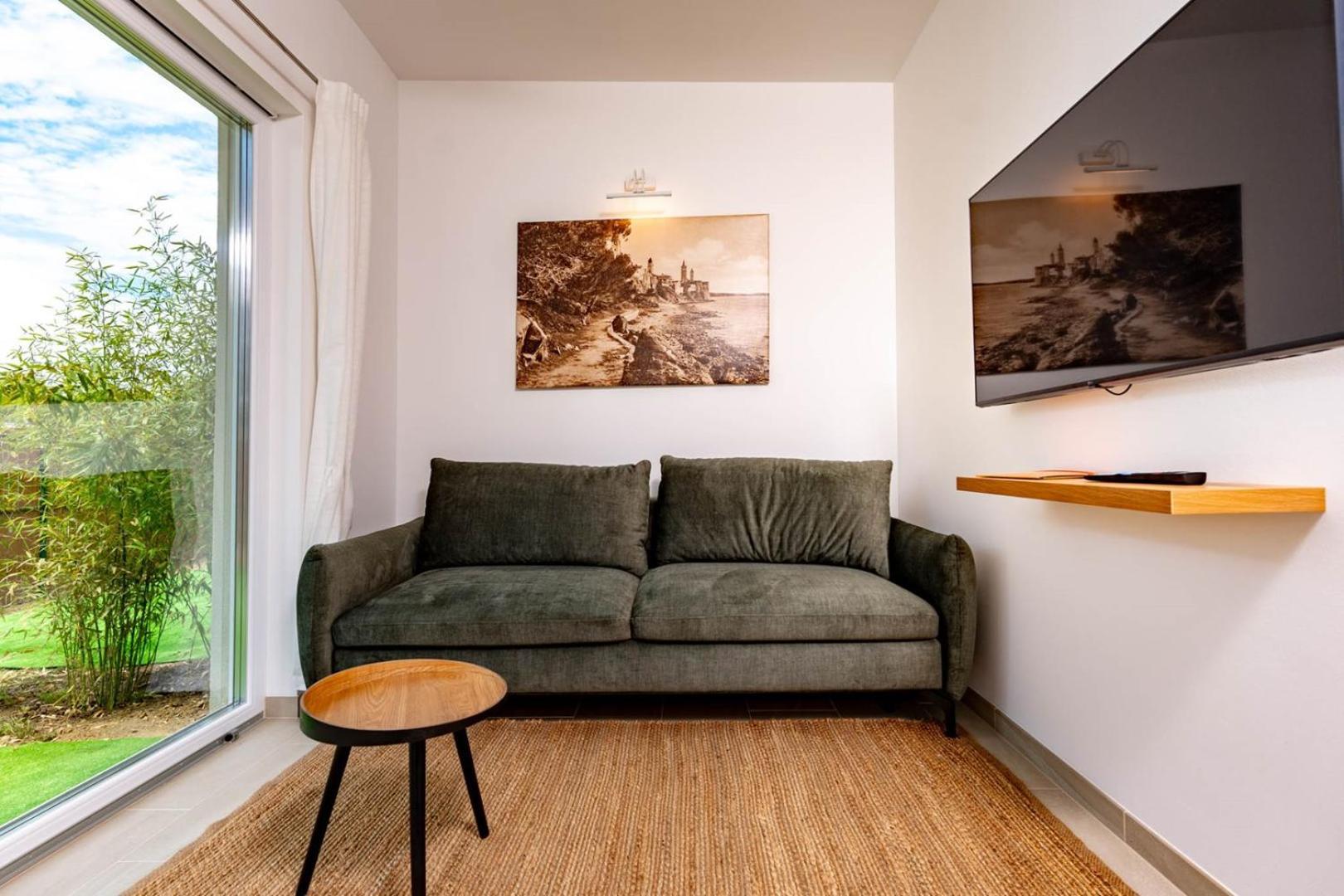 Arti Holiday Homes Banjol Екстер'єр фото